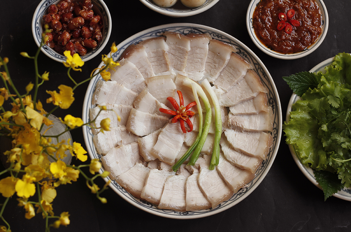 Ba Chỉ Luộc Chấm Mắm Tép