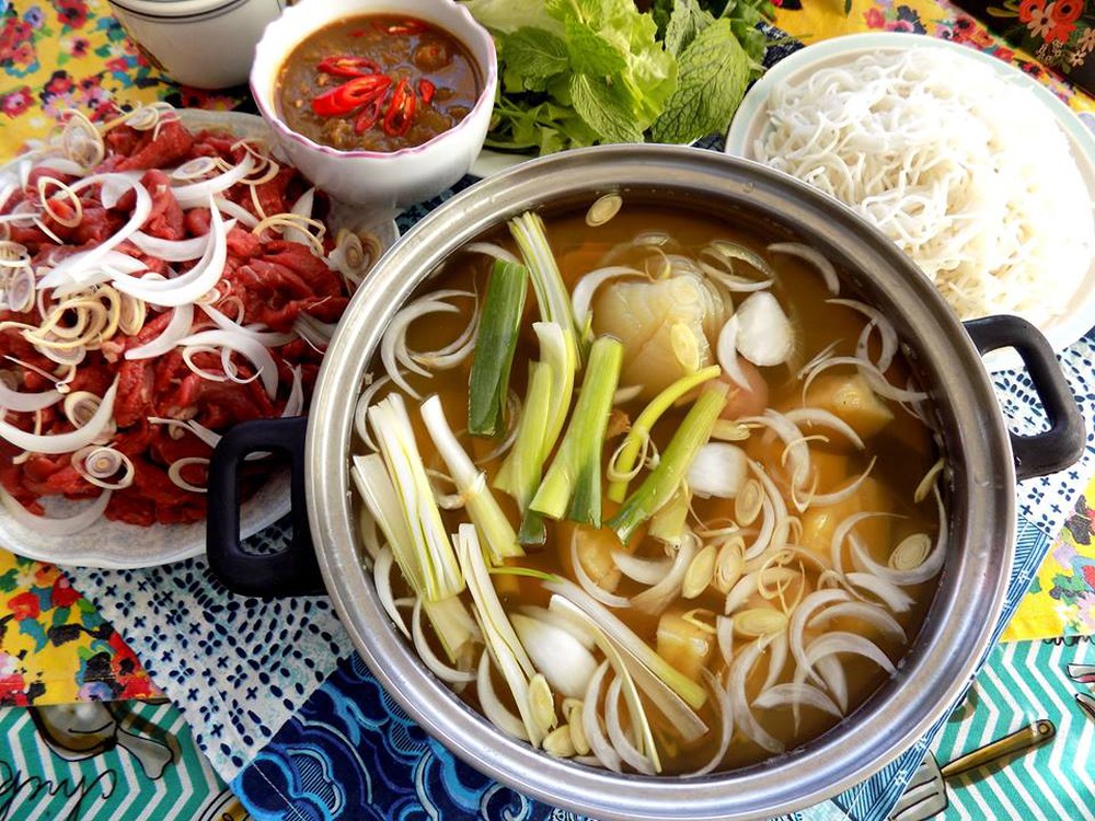 Bắp Bò Nhúng Giấm