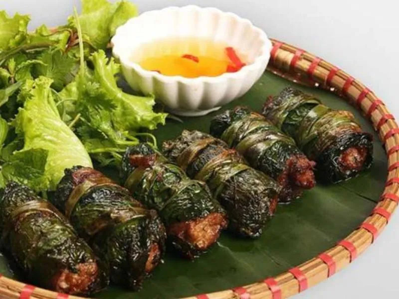 Cá Lăng Nướng Lá Lốt