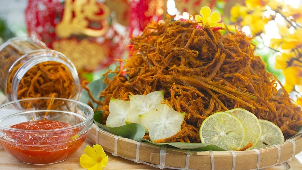 Cách làm khô heo giả bò xé sợi dai ngon, lai rai ngày Tết