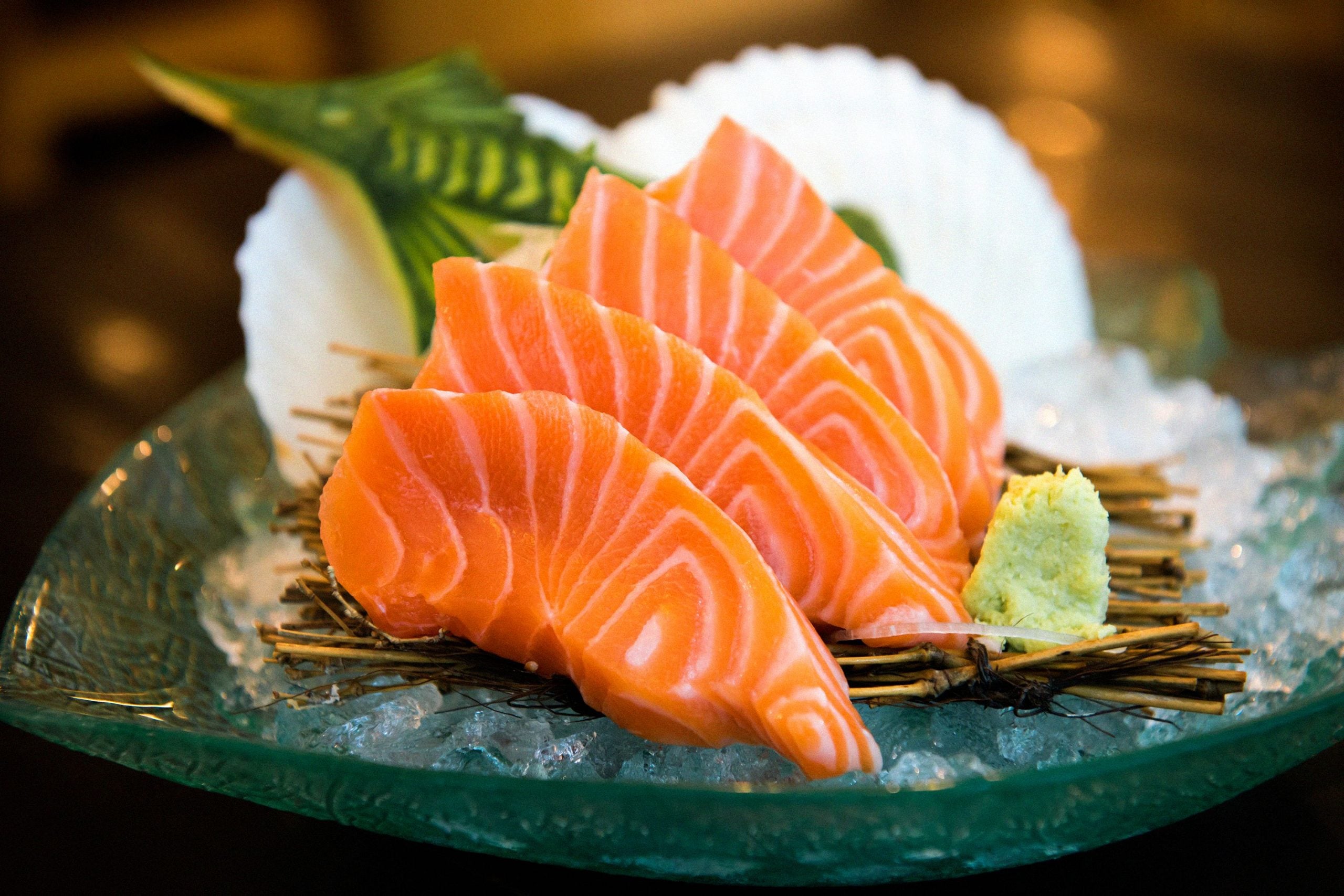 Cá Hồi Sashimi